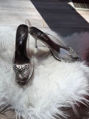 J. Renee clear ' glass slipper' heels size 9